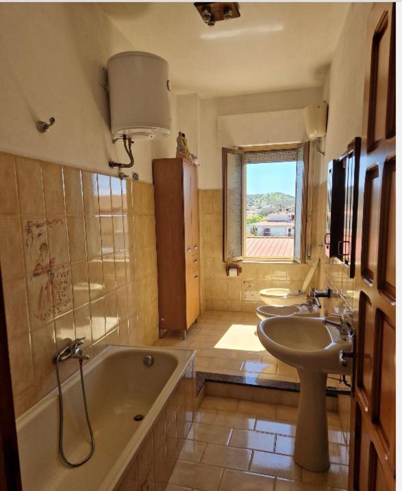 Apartment Piras&Tascedda Ampio Appartamento Vicino Al Centro Bari Sardo Dış mekan fotoğraf